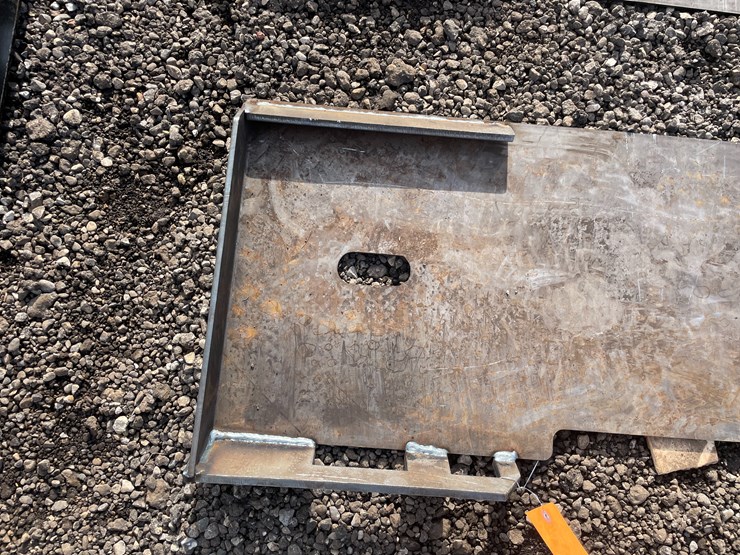#2087-•-formed-skid-steer-frame-image-2