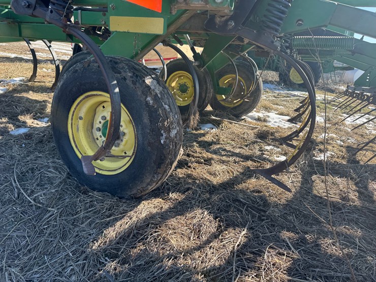 #1038-•-john-deer-980-field-cultivator-image-6