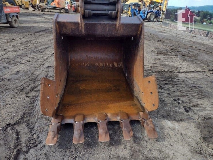 2006-hitachi-zx270-lc-3-image-14