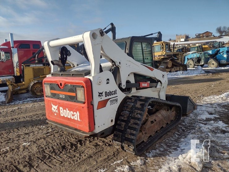 2020-bobcat-t870-image-42