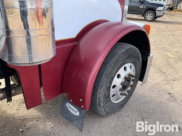 2006-peterbilt-379-image-18
