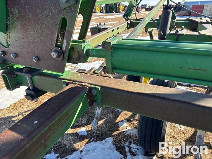 1990-john-deere-610-image-17