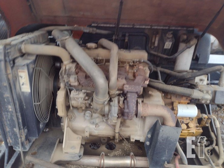 2005-jlg-g9-43a-image-24