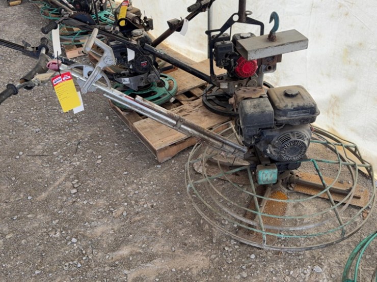 whiteman-4'-power-trowel-with-honda-motor-s.n#h06629-image-6