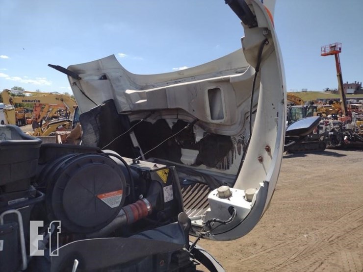 2008-international-durastar-4300-image-21