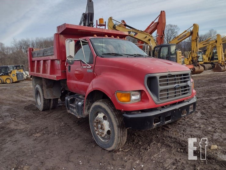 2003-ford-f650-sd-image-32