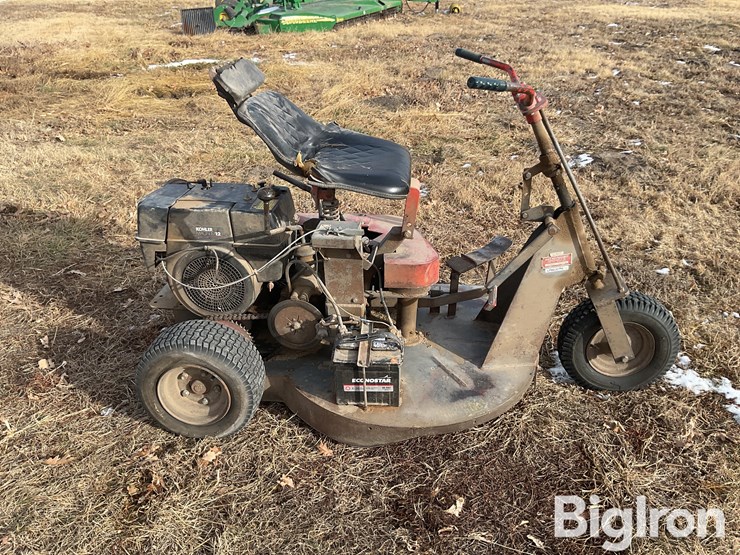 1980-heckendorn-73901-industrial-mower-image-4