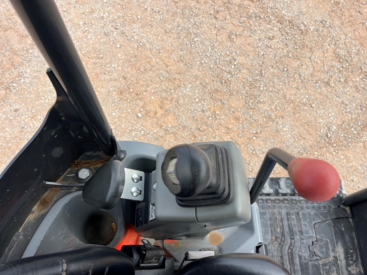 2023-bobcat-e20-image-18