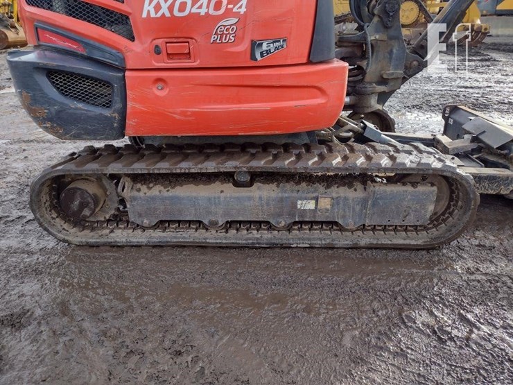 2017-kubota-kx040-4-image-36