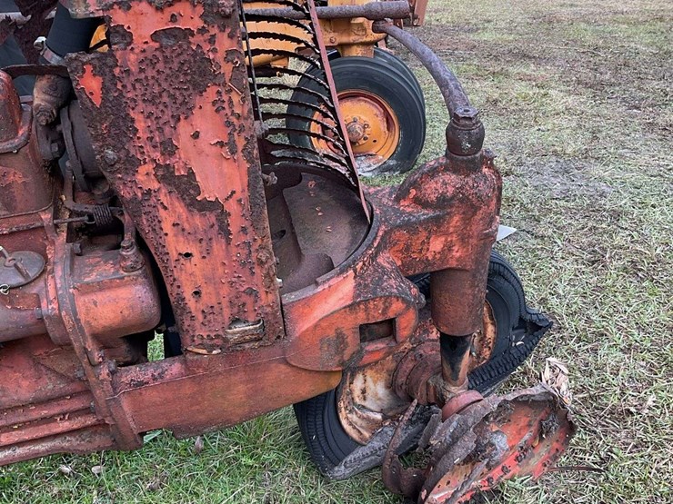 case-parts-tractor-image-13