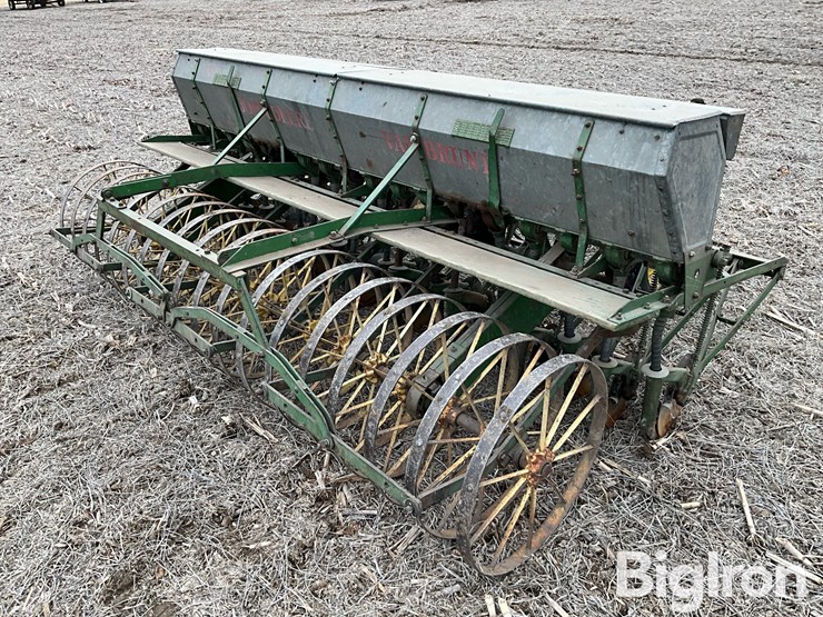 john-deere-10-image-5