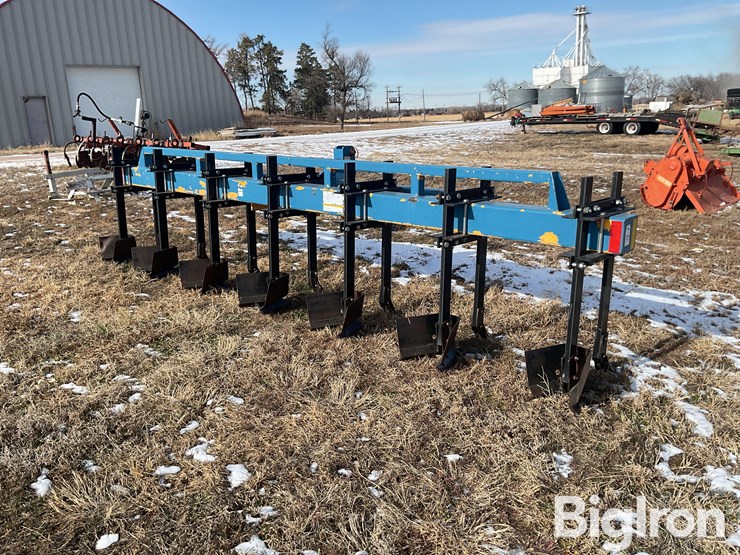 1999-agri-products-6r30-ditcher-image-5