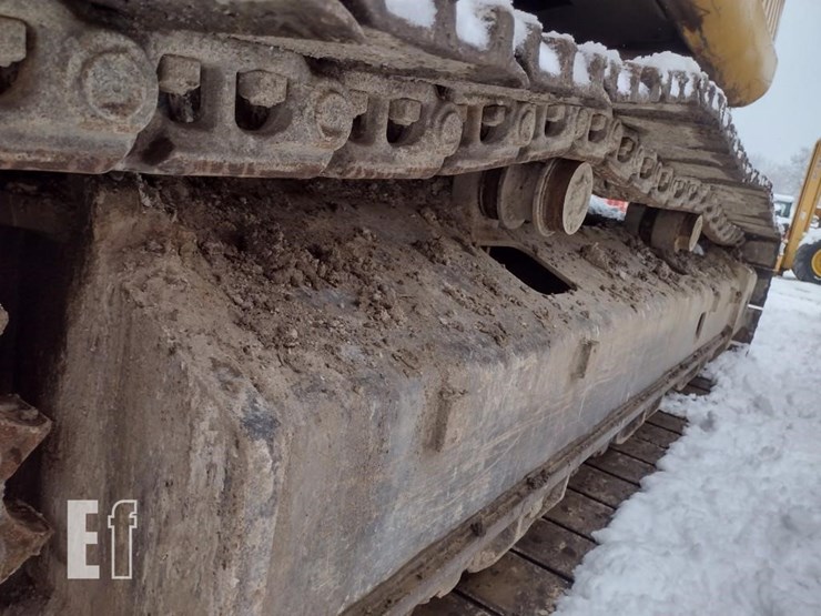 deere-350g-lc-image-23