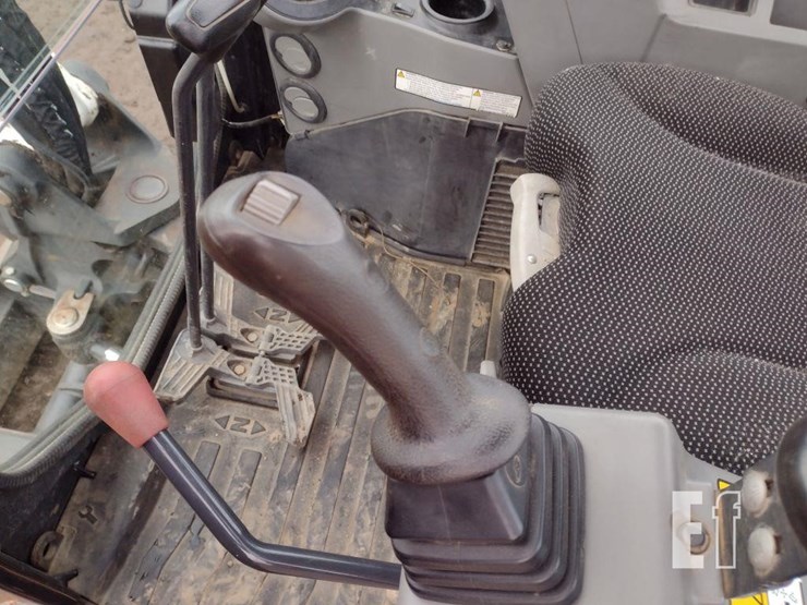 2021-bobcat-e35i-image-11