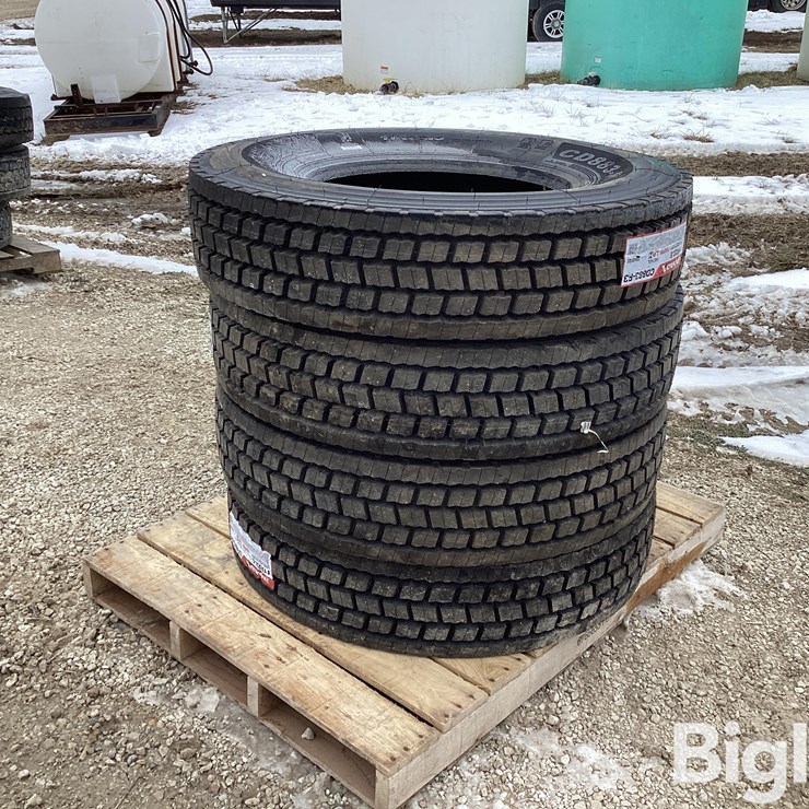 RoadX CD883-R3 11R22.5 Tires