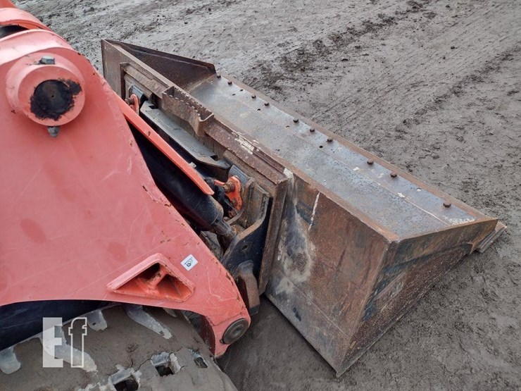 2019-kubota-svl95-2s-image-19