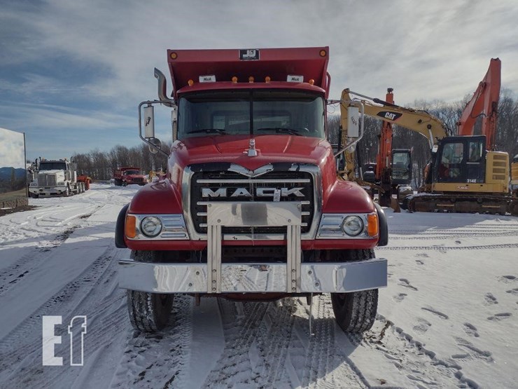 06-mack-cv713-granite-dump-truck^title^-image-2