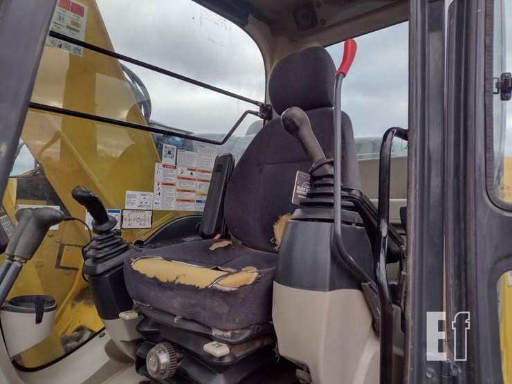 2019-kobelco-sk140sr-lc-5-image-14