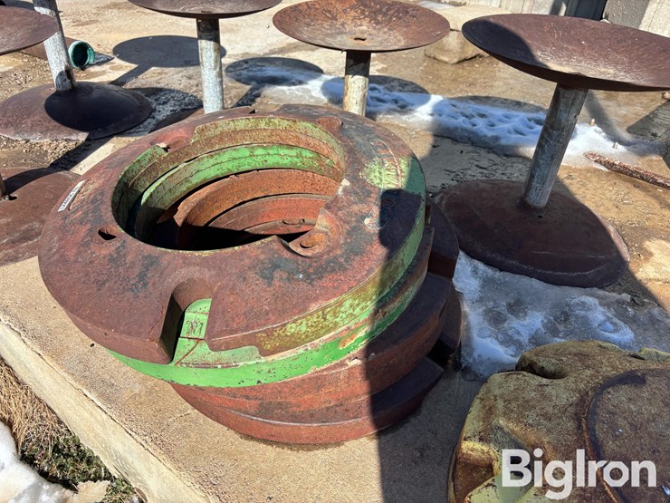 rear-inside-tractor-weights-image-11