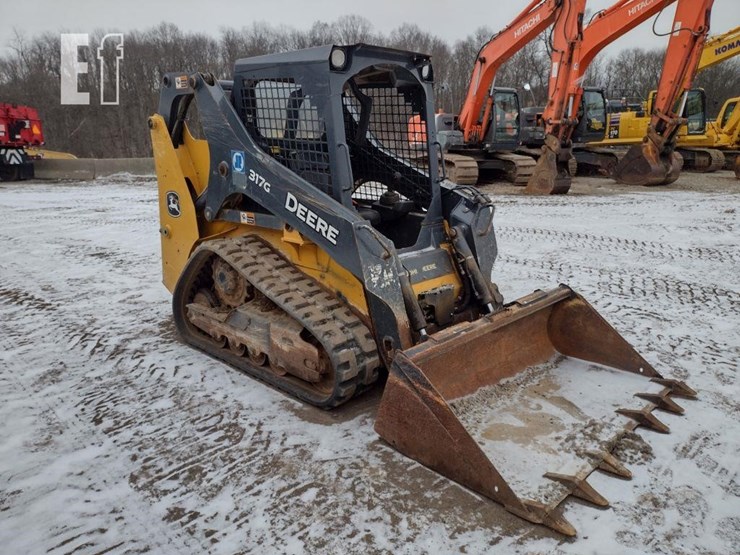 2019-deere-317g-image-38