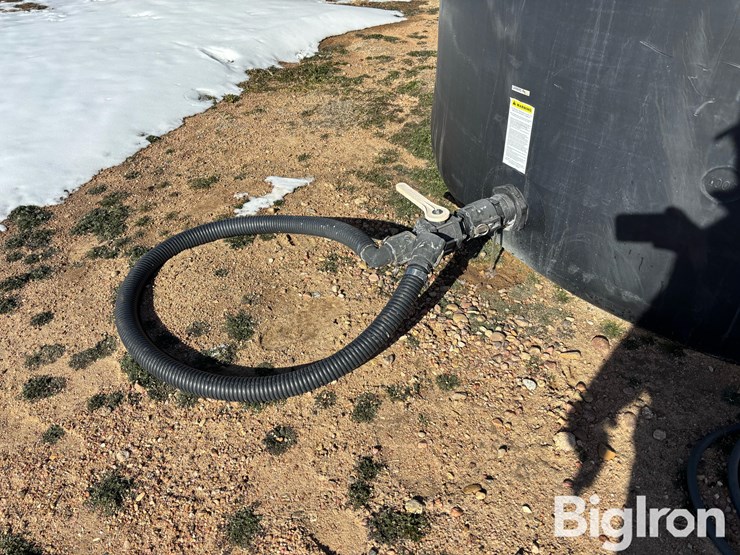 poly-6000-gal-liquid-storage-tank-image-9