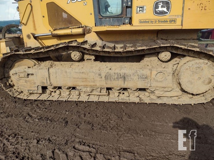 2008-deere-750j-lt-image-19