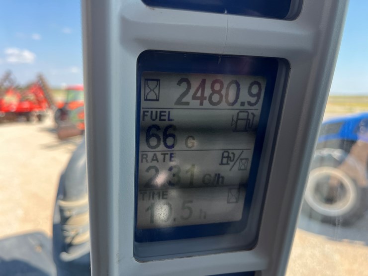 2018-new-holland-t8.380-image-25