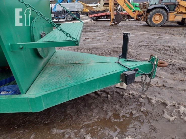 aqua-mulcher-1000-gallon-hydroseeder-4375-image-5