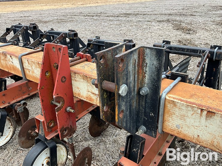 sukup-6r30”-3-pt-row-crop-cultivator-image-11