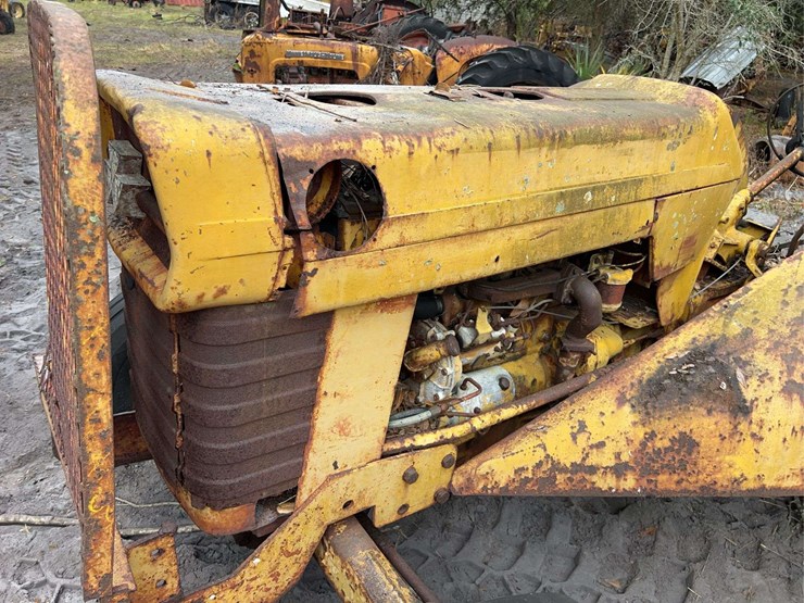 massey-ferguson-orchard-image-17