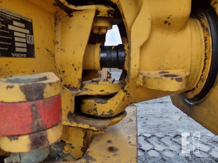 2001-volvo-a25c-image-26