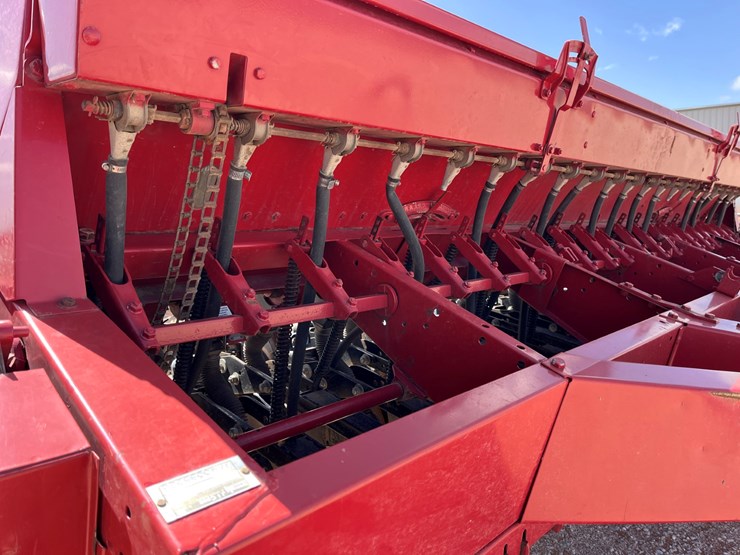 case-ih-5100-image-5