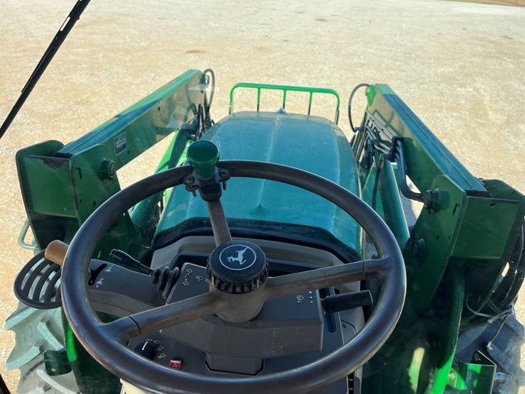 2010-john-deere-6430-image-24