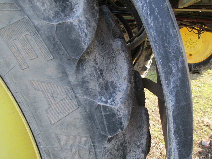 john-deere-4830-image-30