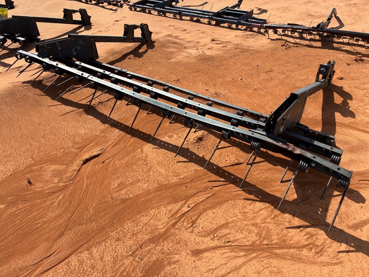 john-deere-2410-image-2