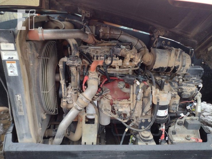 2016-jlg-1255-image-27