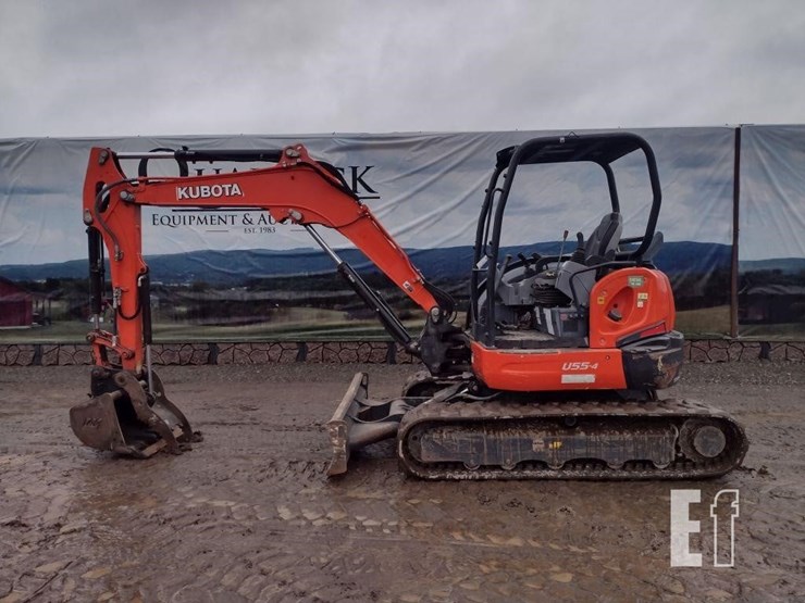 2019-kubota-u55-4-image-1