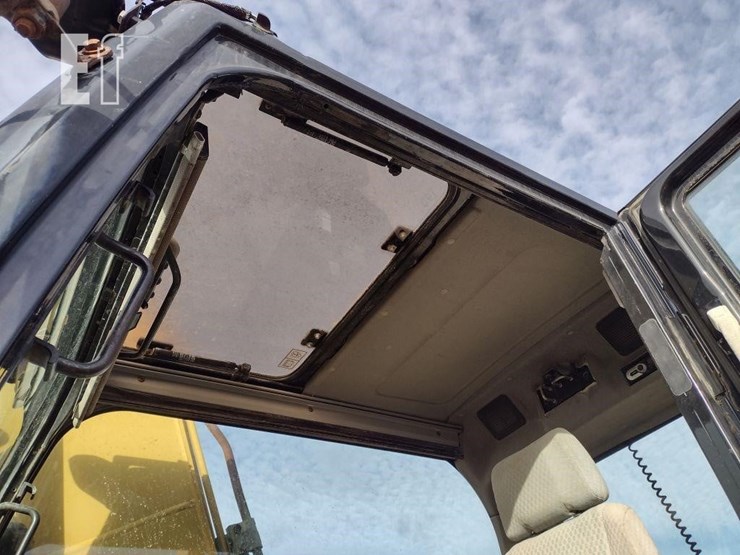 2010-caterpillar-312d-image-15