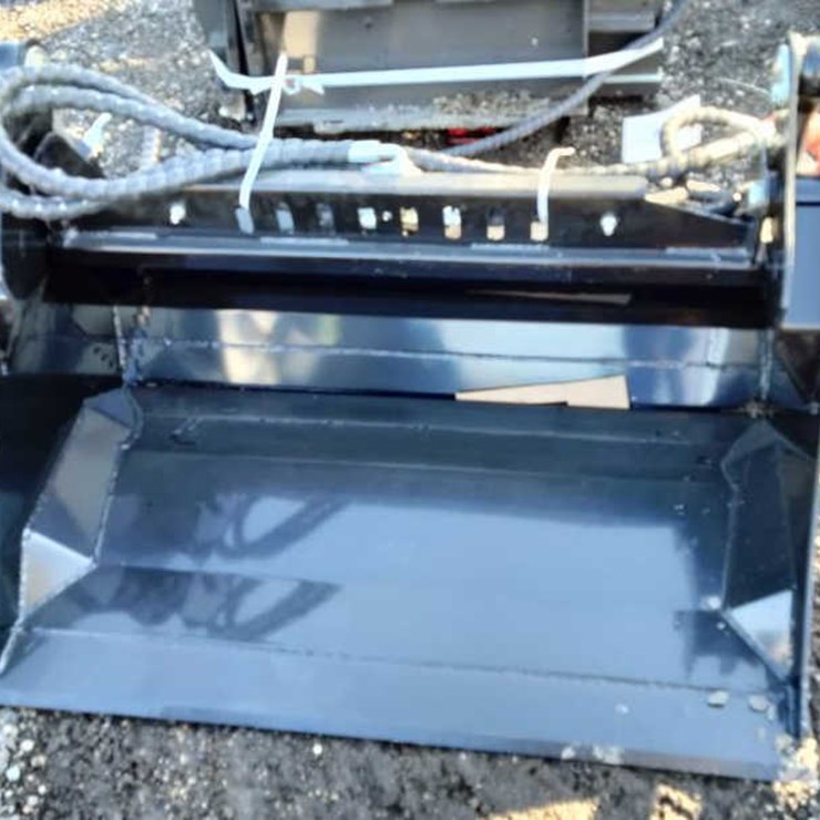 #200 • Mini Skid Steer 4 in 1 Bucket 39"