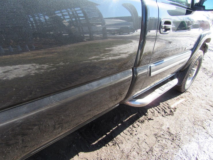 2004-chevrolet-2500-image-24