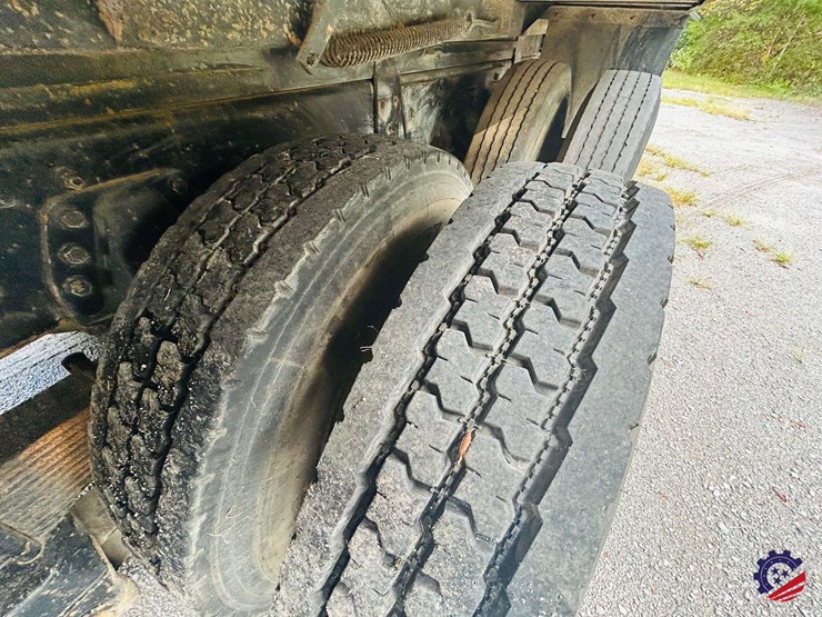 1992-white/gmc-wg-image-25