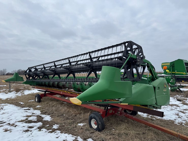 john-deere-630f-image-1