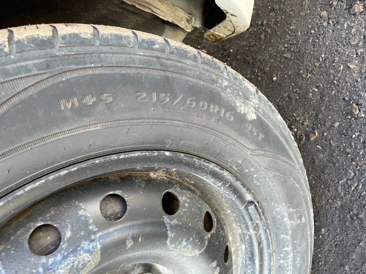 #2029-•-2010-hyundai-sonata-(with-wi-title)-image-10