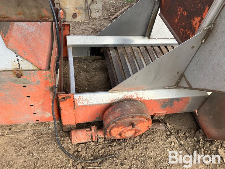 swenson-dry-spreader-box-image-17