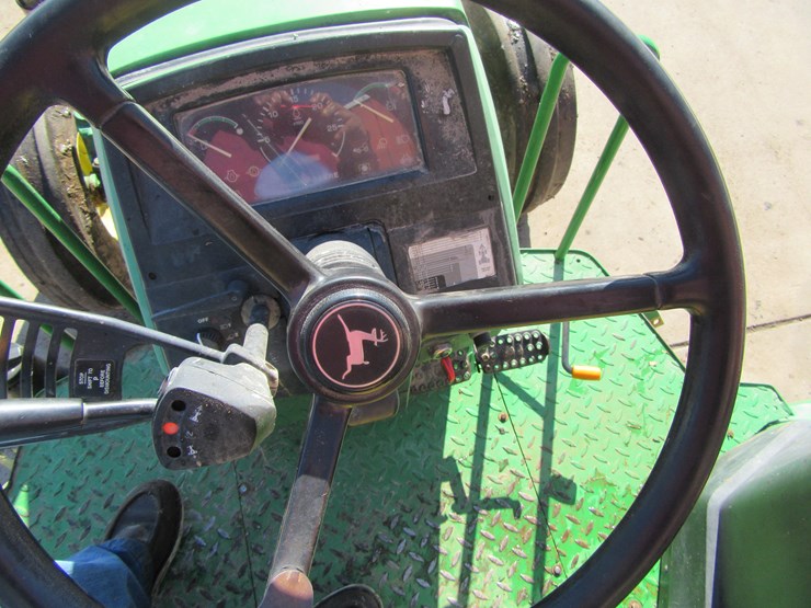 john-deere-6310-image-31