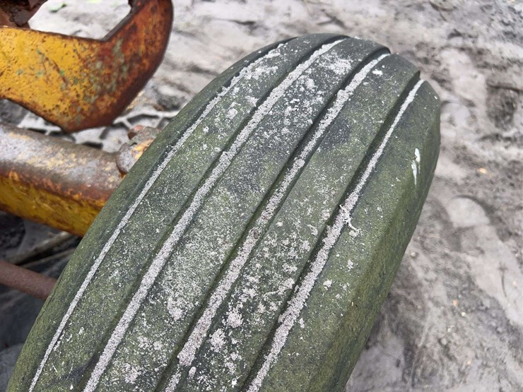 massey-ferguson-orchard-image-21