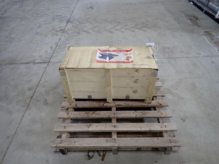 unused-greatbear-400-lb-single-horn-iron-anvil-image-2