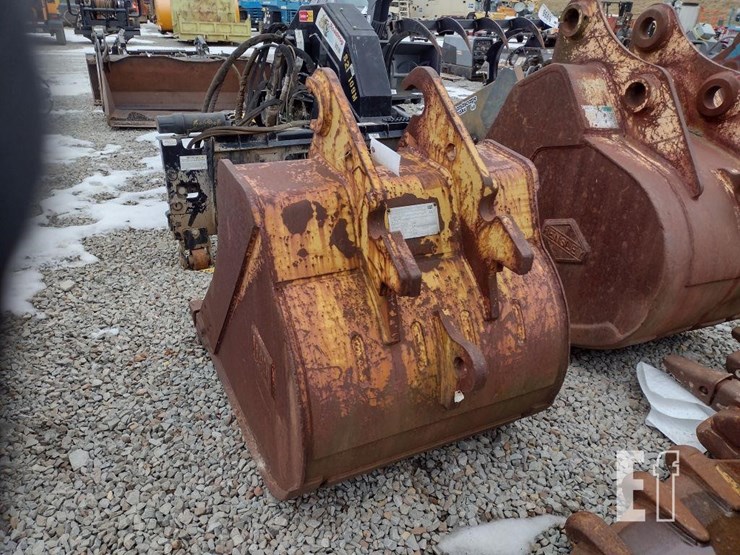 caterpillar-36-image-2