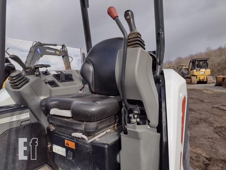 bobcat-e42-image-13