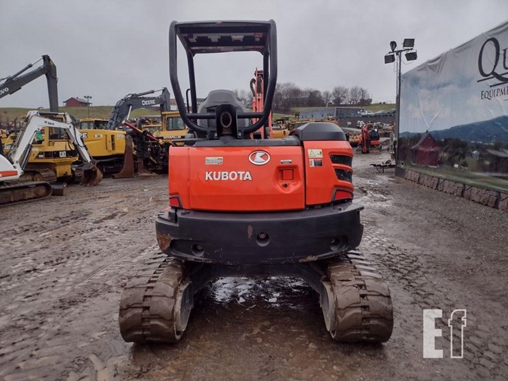 2019-kubota-u55-4-image-4